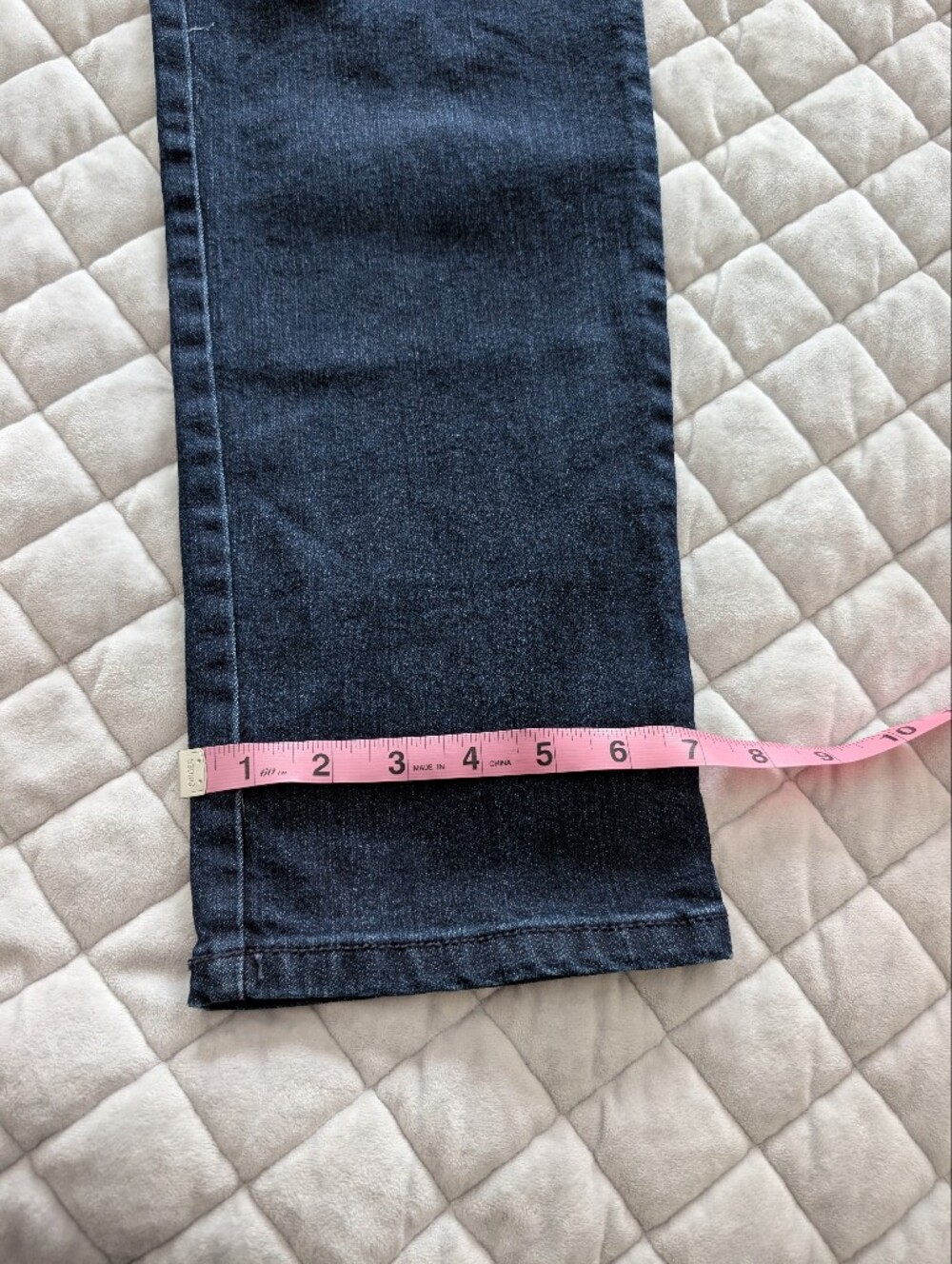 Gloria Vanderbilt Amanda Stretch Denim Jeans, Dark Blue, Size Petite 6 - Picture 11 of 12